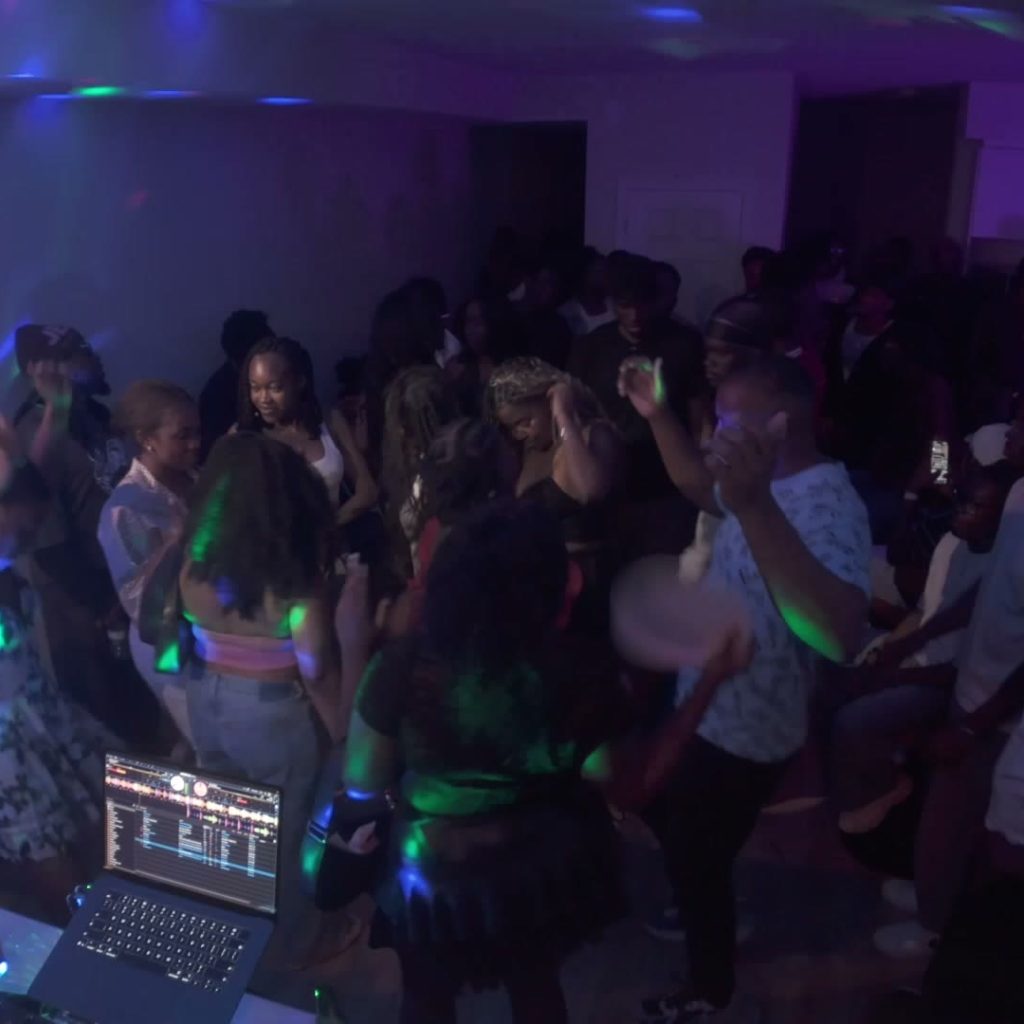 DJ soirée privée Montréal